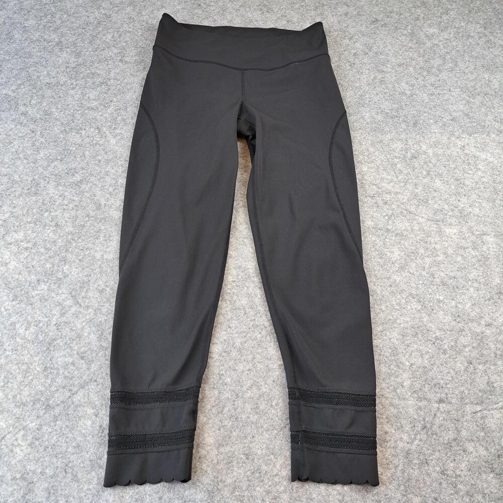 FP Movement Leggings Womens Small Black High Rise Capri Scallop Hem Yoga Gym